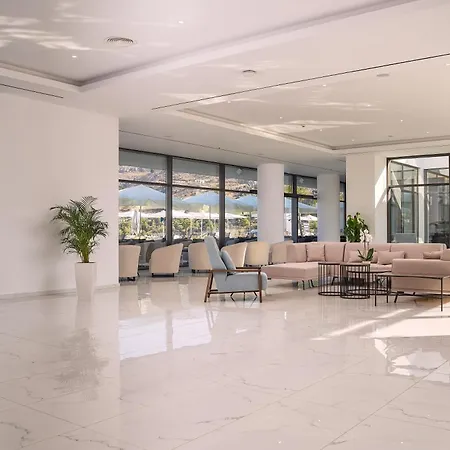Grand & - Adults Only Hotel